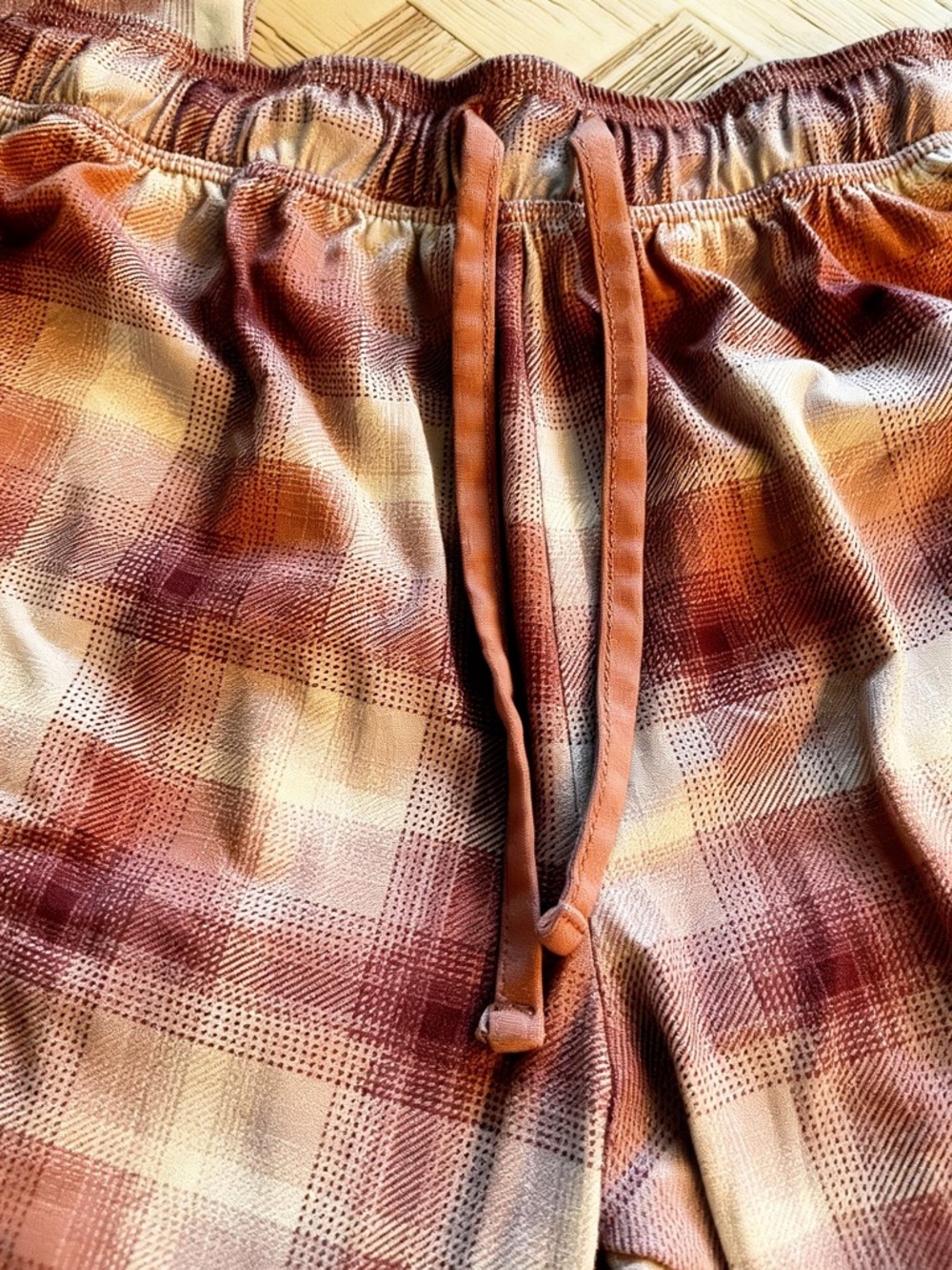 Eddie Bauer M Ultra Soft Mauve Plaid 2 Piece Pajama Set - Picture 5 of 7